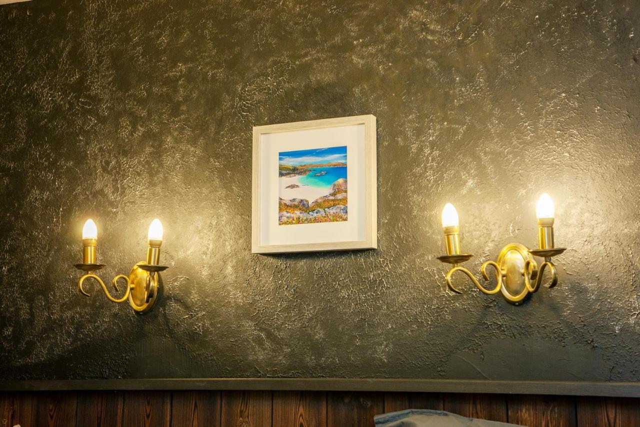 The Galley Of Lorne Hotel